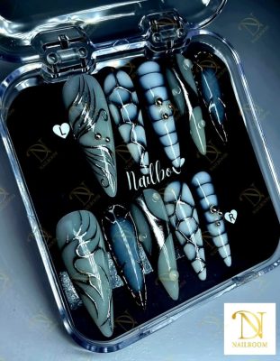 Nailbox mang sang Úc bán