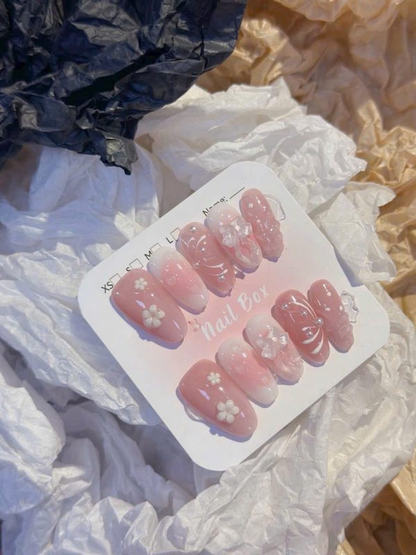 Mẫu Nailbox Tết 2026